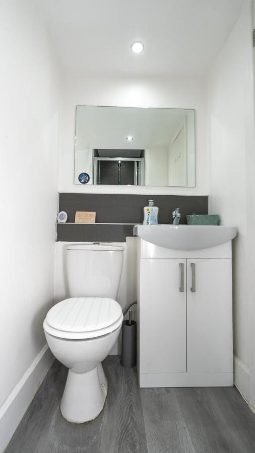 Modern & Stylish Studio In Reading Centre Διαμέρισμα Εξωτερικό φωτογραφία